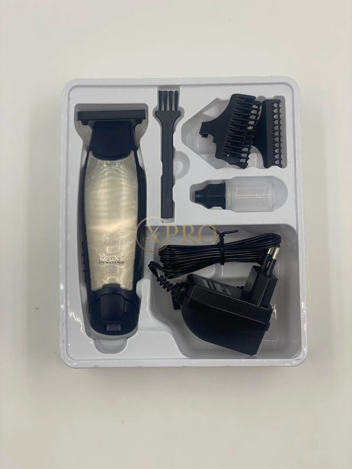 Kemei KM-5021 – Tondeuse Sans Fil , Coupe Précise – Image 3